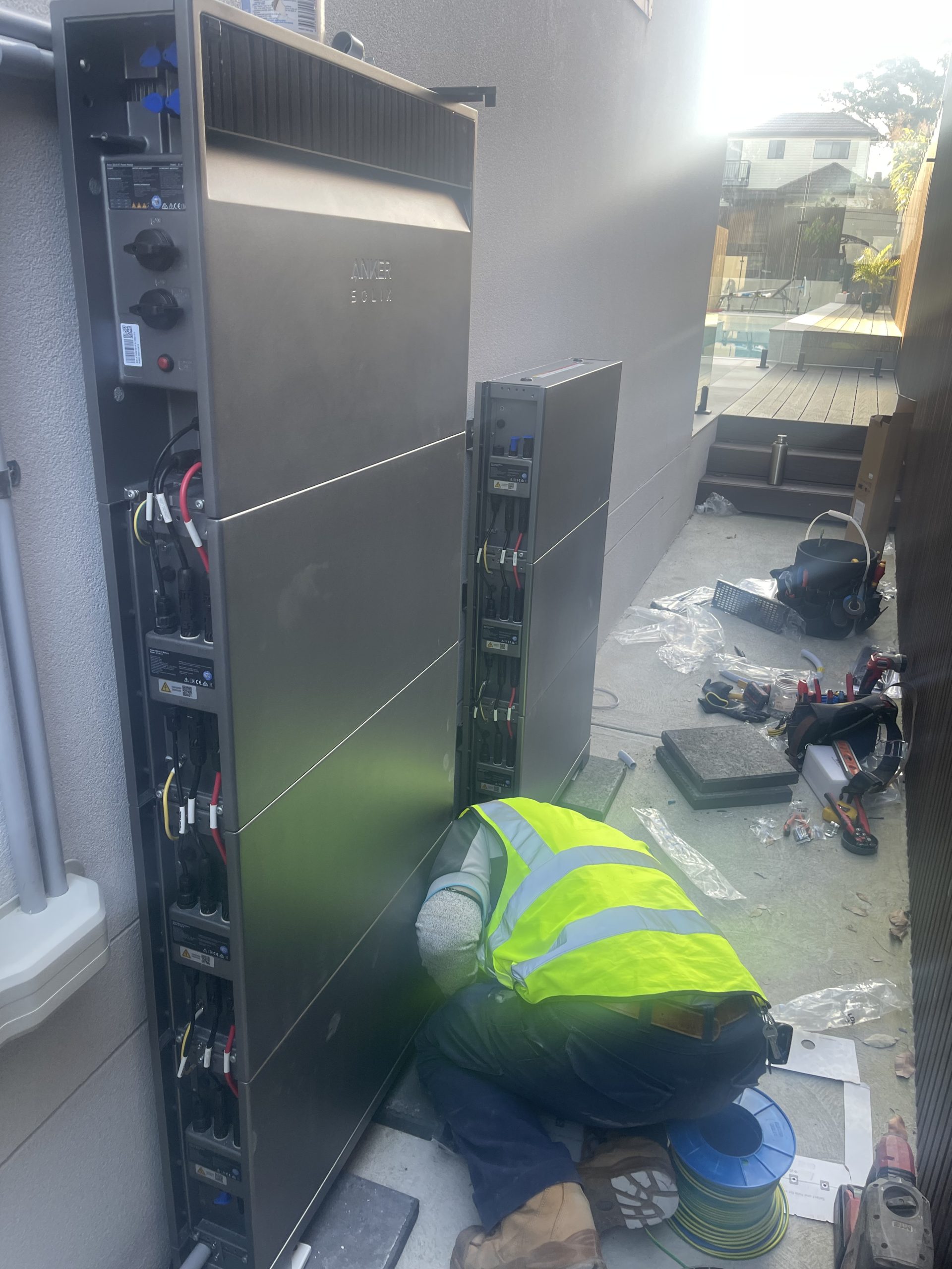 anker-solix-x1-hybrid-battery-installation-sydney